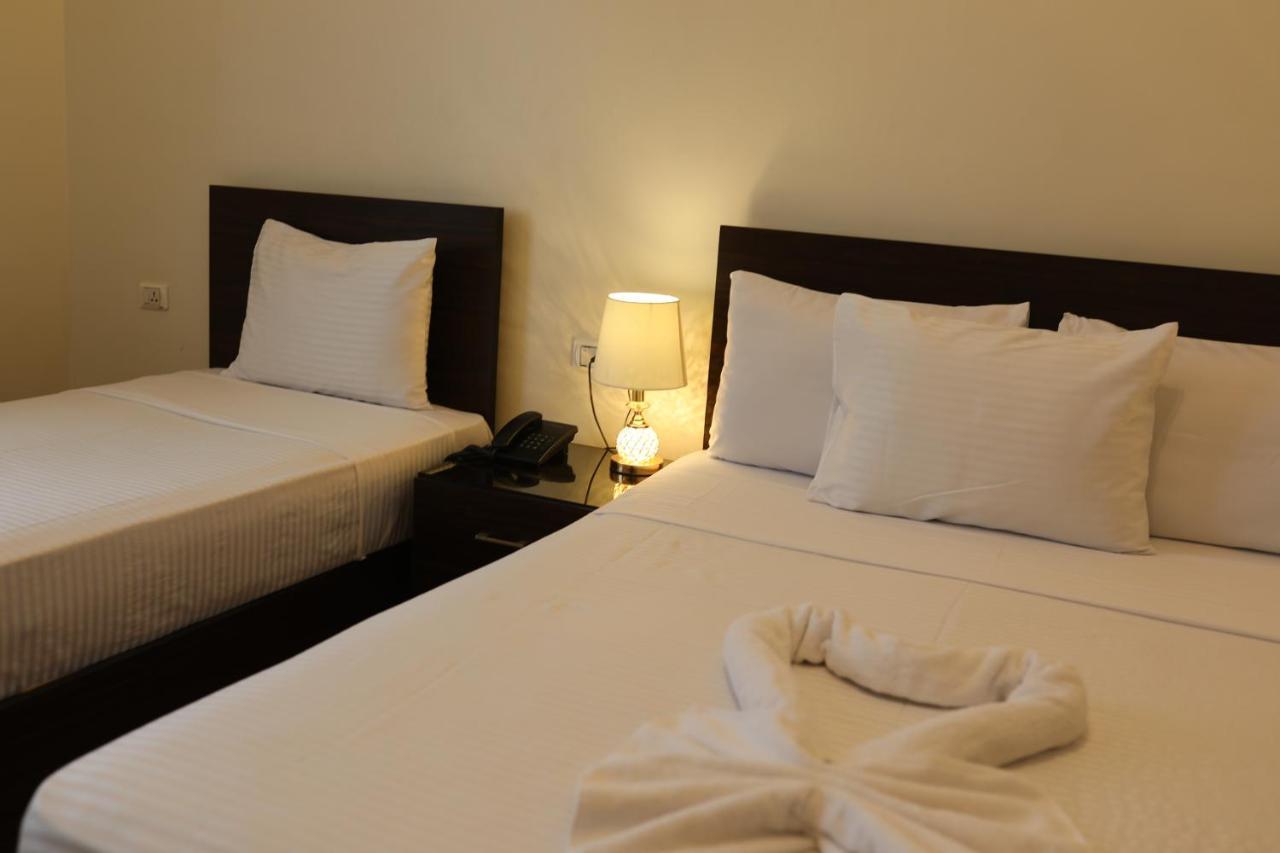 New Midtown Hostel Cairo Exterior foto